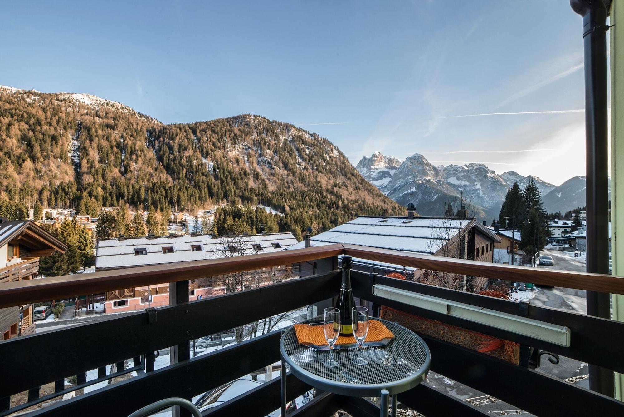 Hotel Cime D'Oro Madonna di Campiglio Luaran gambar
