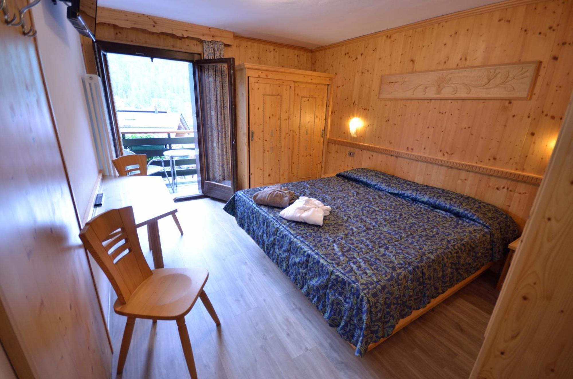 Hotel Cime D'Oro Madonna di Campiglio Luaran gambar